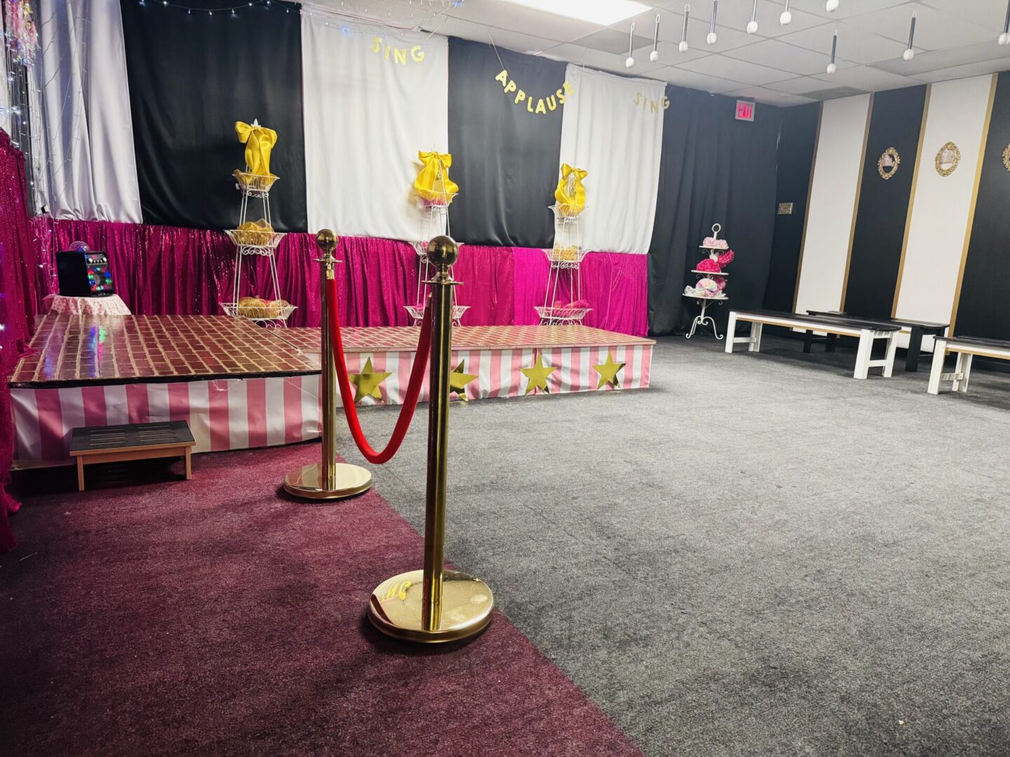 Stage with new ropes